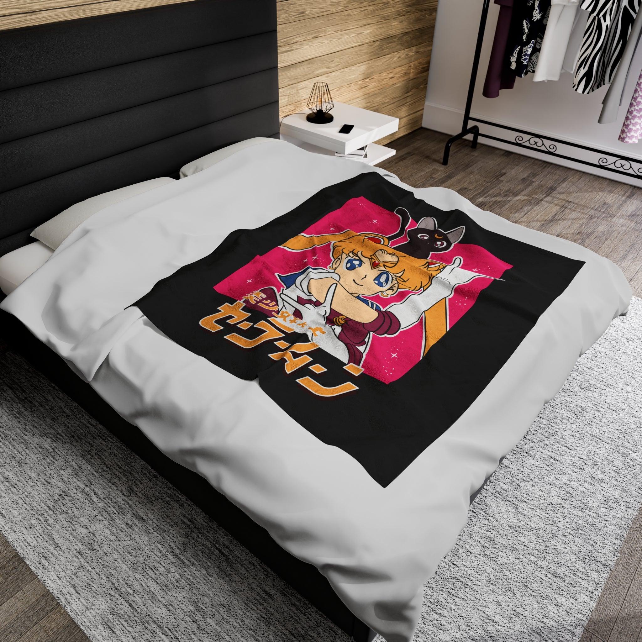 Sailor Moon Velveteen Plush Blanket - Cozy Anime Throw for Fans