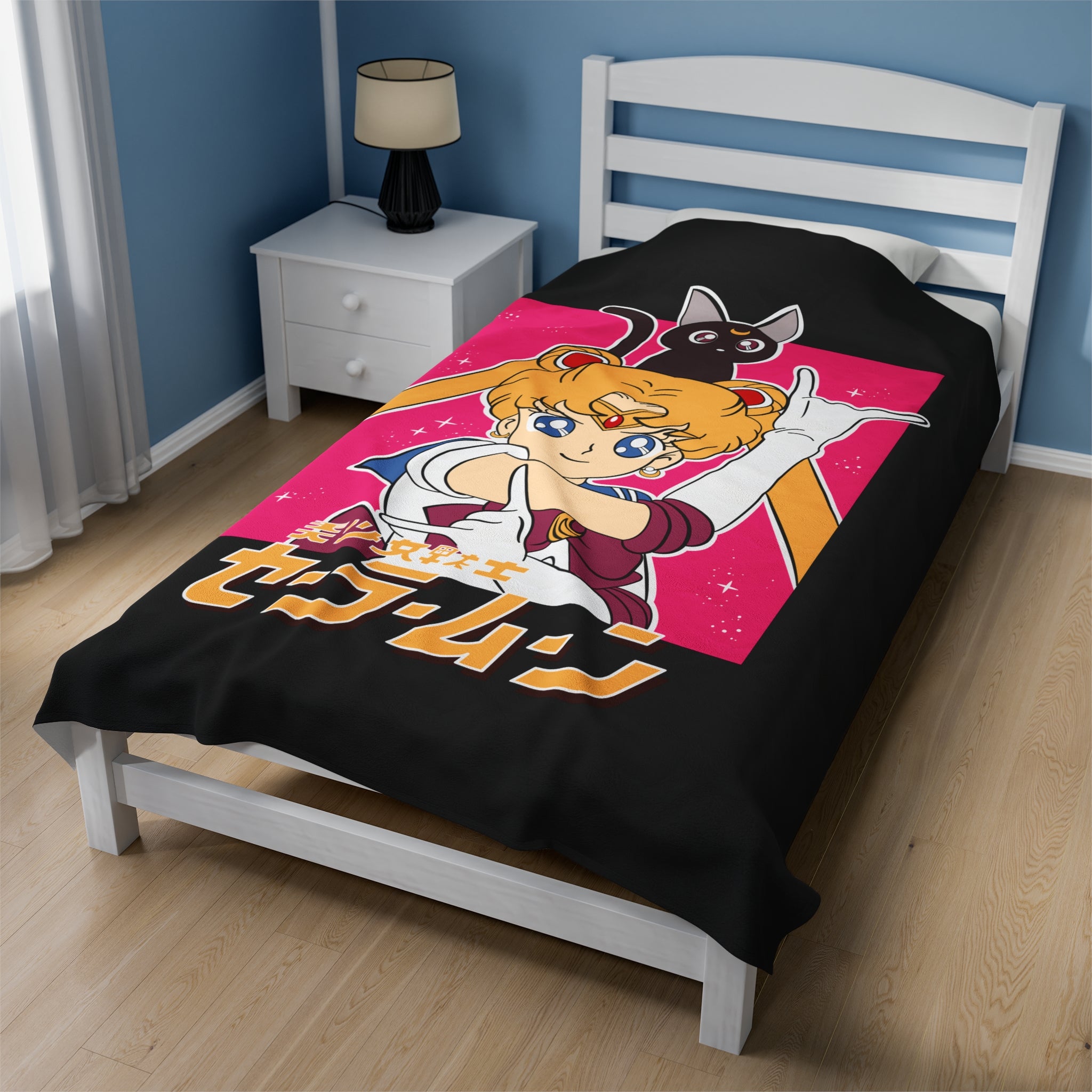 Sailor Moon Velveteen Plush Blanket - Cozy Anime Throw for Fans