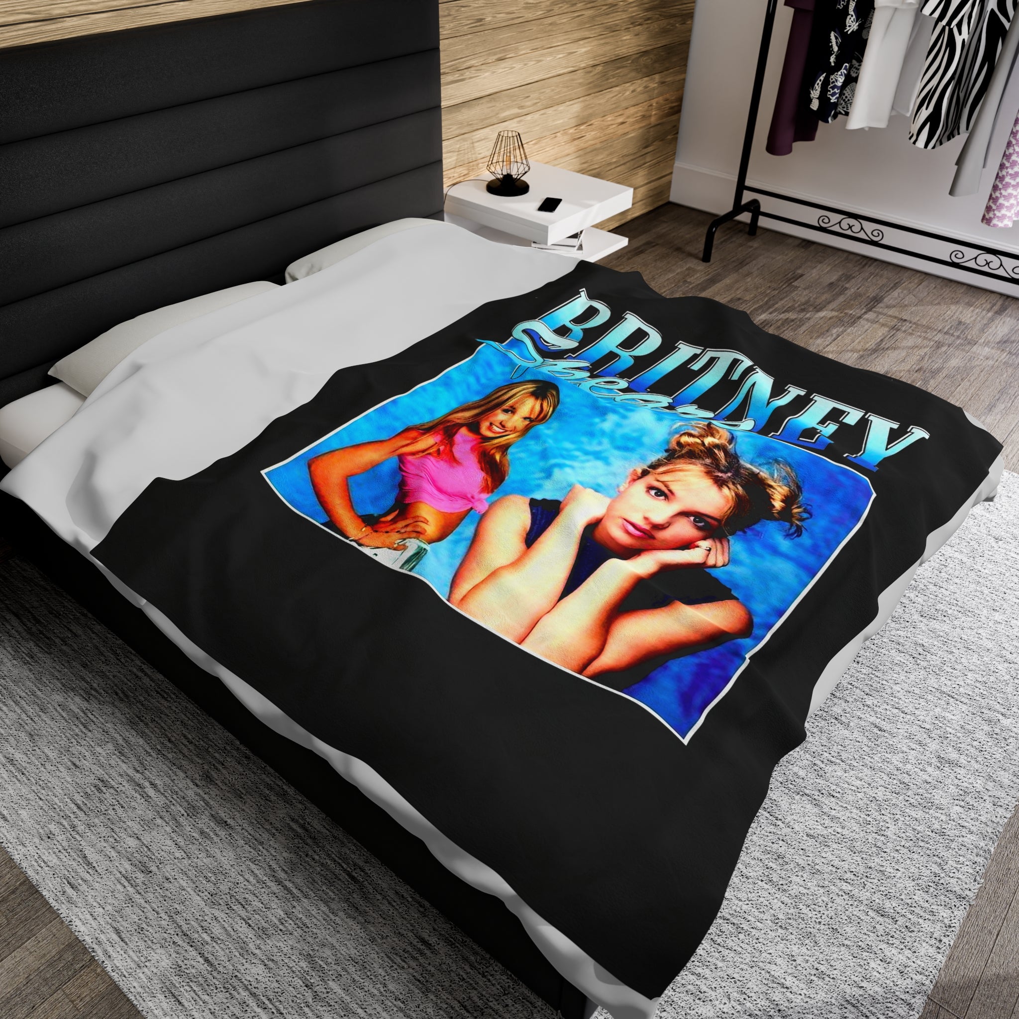 Britney Spears Retro Velveteen Plush Blanket - Nostalgic Throw for Fans