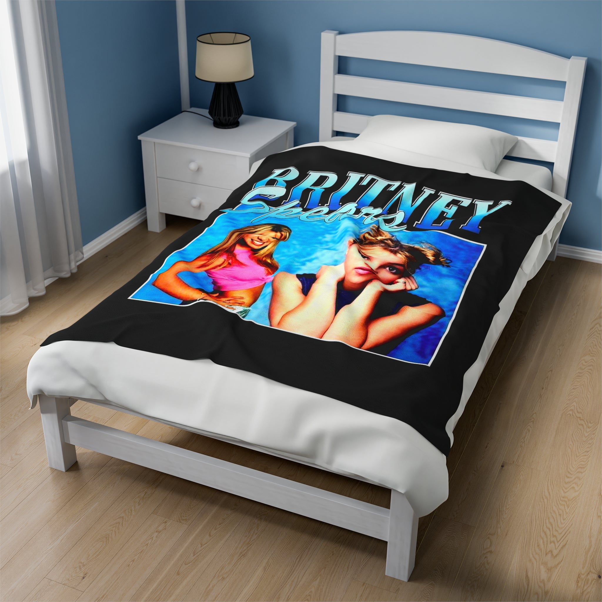 Britney Spears Retro Velveteen Plush Blanket - Nostalgic Throw for Fans